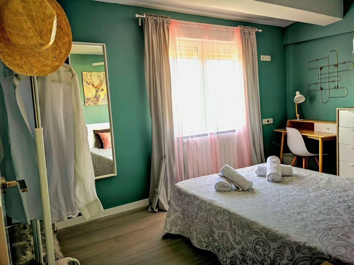 La Balconada De La Aljaferia Con Parking Privado Apartment Zaragoza Ngoại thất bức ảnh